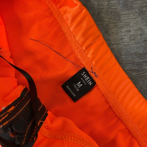 SHEIN rave orange two piece set - Picture 3 of 4